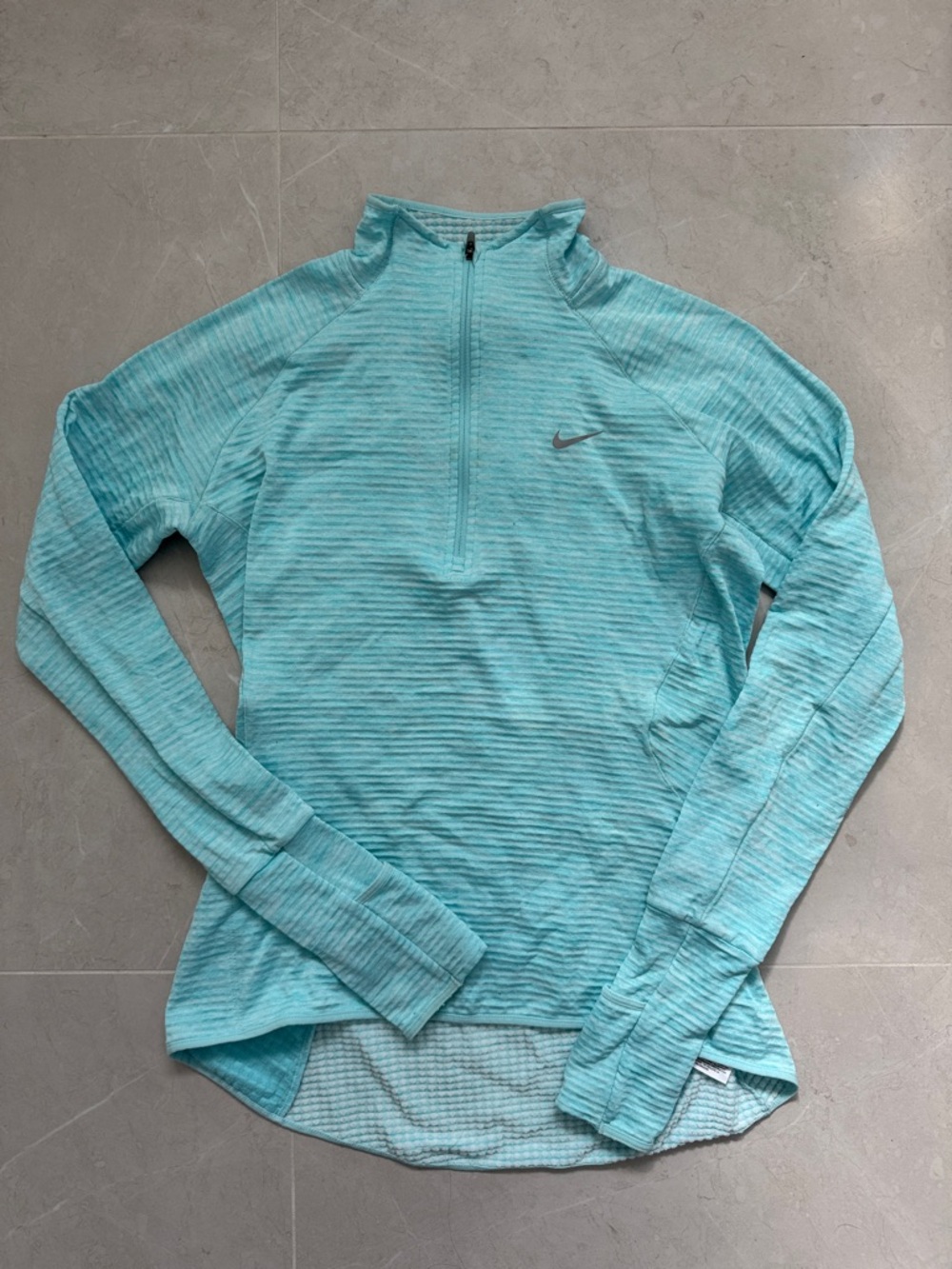 Nike women’s zip up